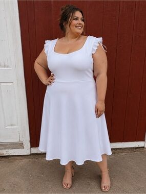 Calvin Klein Women's Plus Size Scoop Neck Dress With Ruffle Trim Straps